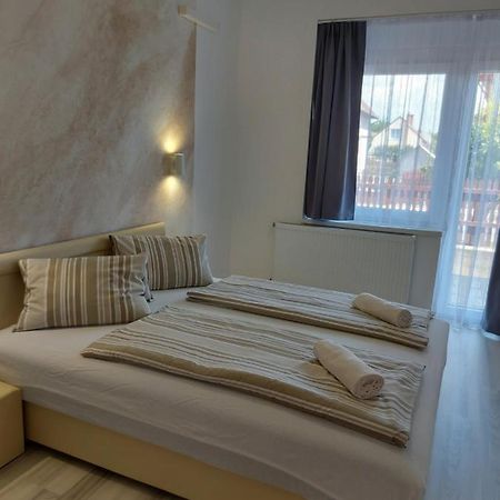 Central Lux Apartments Hajdúszoboszló المظهر الخارجي الصورة