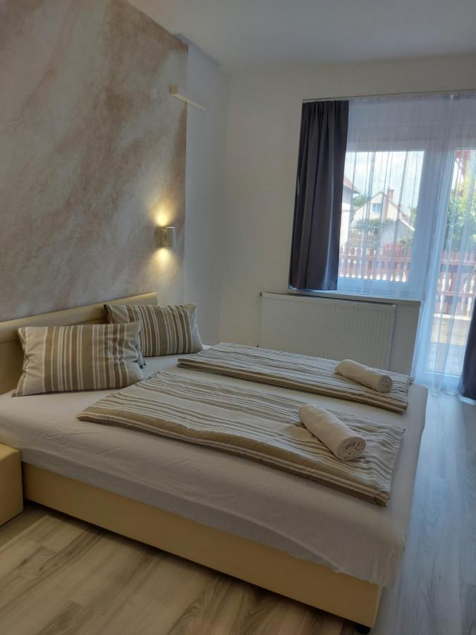 Central Lux Apartments Hajdúszoboszló المظهر الخارجي الصورة