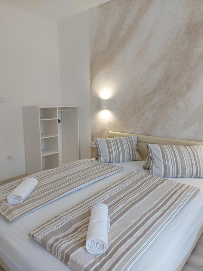Central Lux Apartments Hajdúszoboszló المظهر الخارجي الصورة